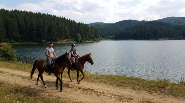 tura berovsko ezero